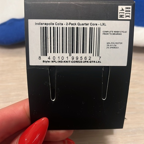 Indianapolis Colts NFL super fan 2-PACK quarter Socks NWT L/XL - Picture 4 of 7